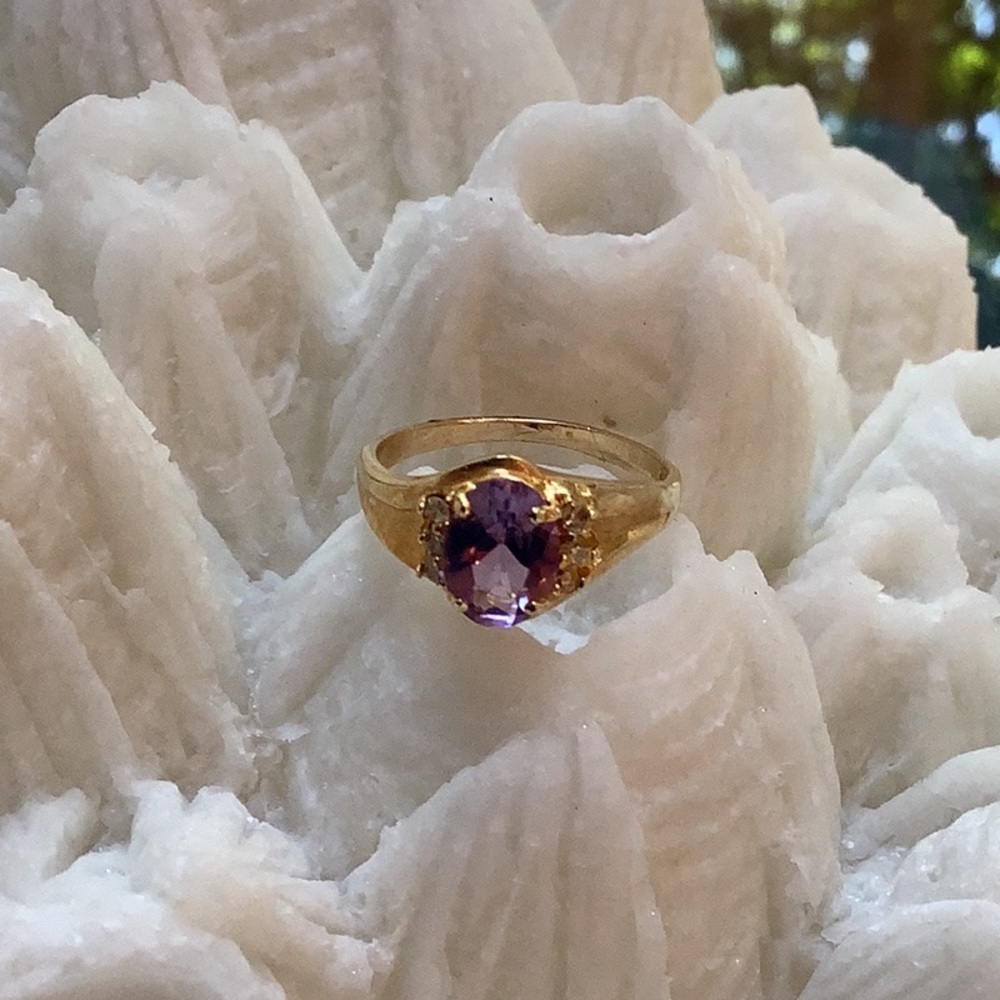 14K gold ring with Amethyst and diamonds.  Size 6